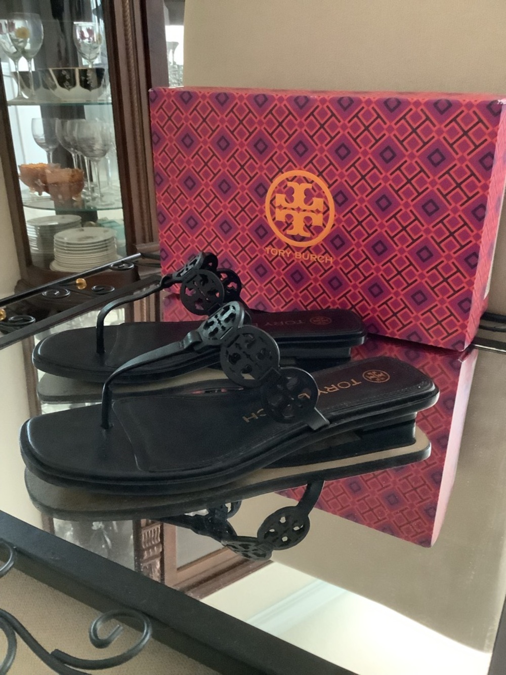 Tory Burch Black Miller Thong Sandals size 6 Excellent cond. w/box and dust bag